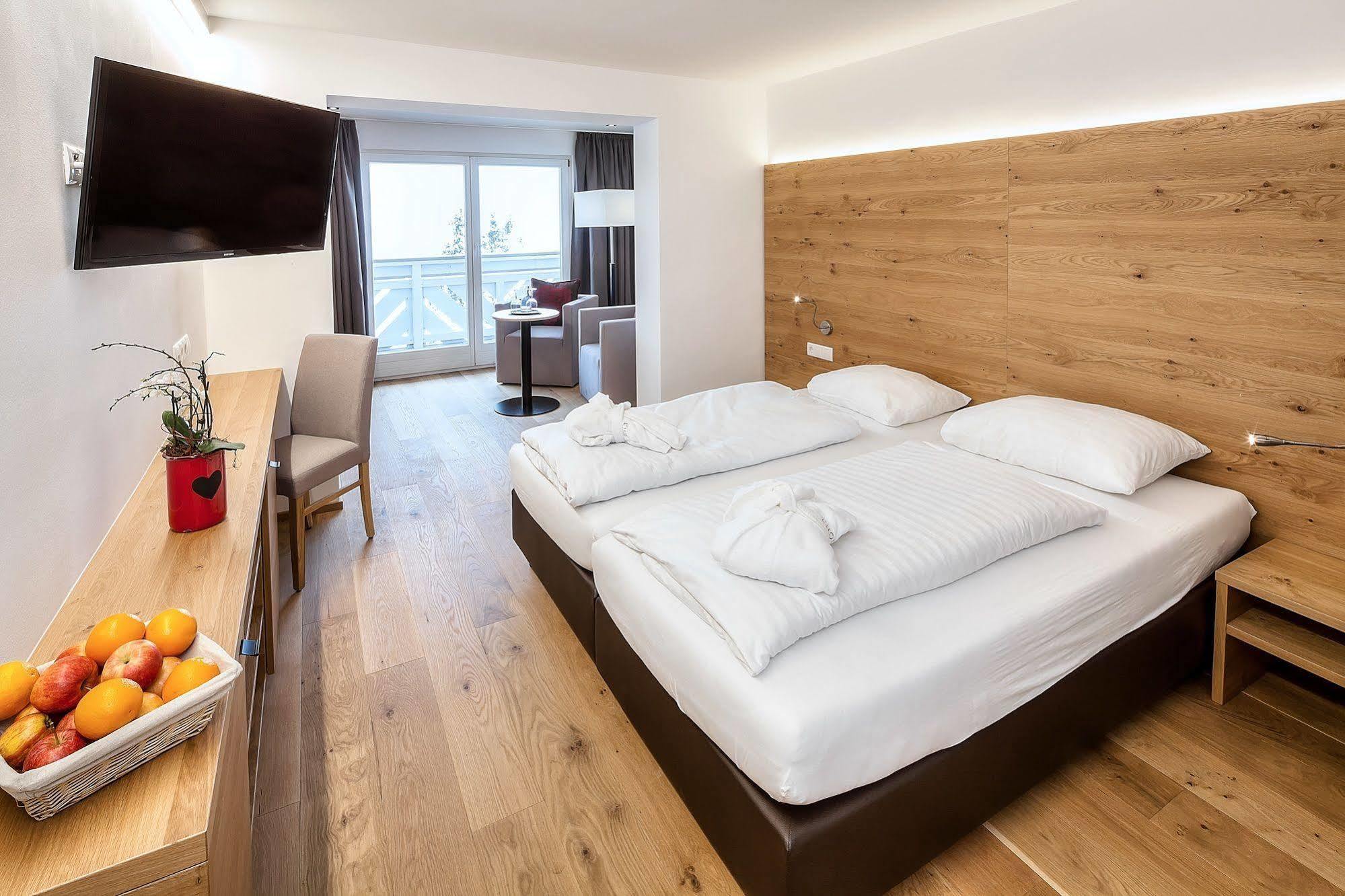 Wellness Aparthotel Panorama Alpin - Ferienwohnungen Jerzens Im Pitztal Εξωτερικό φωτογραφία